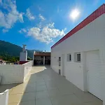 Praia Das Toninhas - Rubi Apto 408