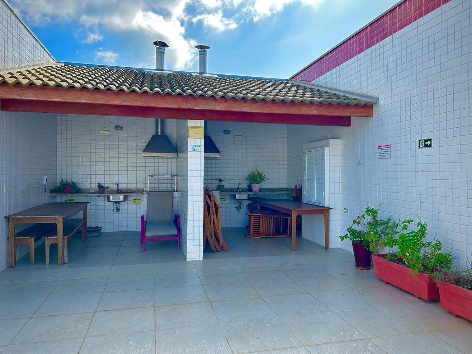 Toninhas - Rubi Apto 408 Apartamento